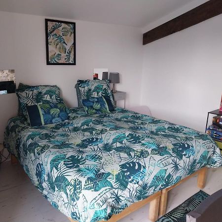Millac  Un Air De Campagne B&B 외부 사진